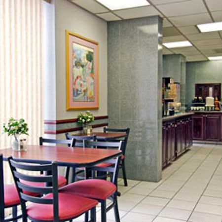 Days Inn By Wyndham Amarillo East מסעדה תמונה