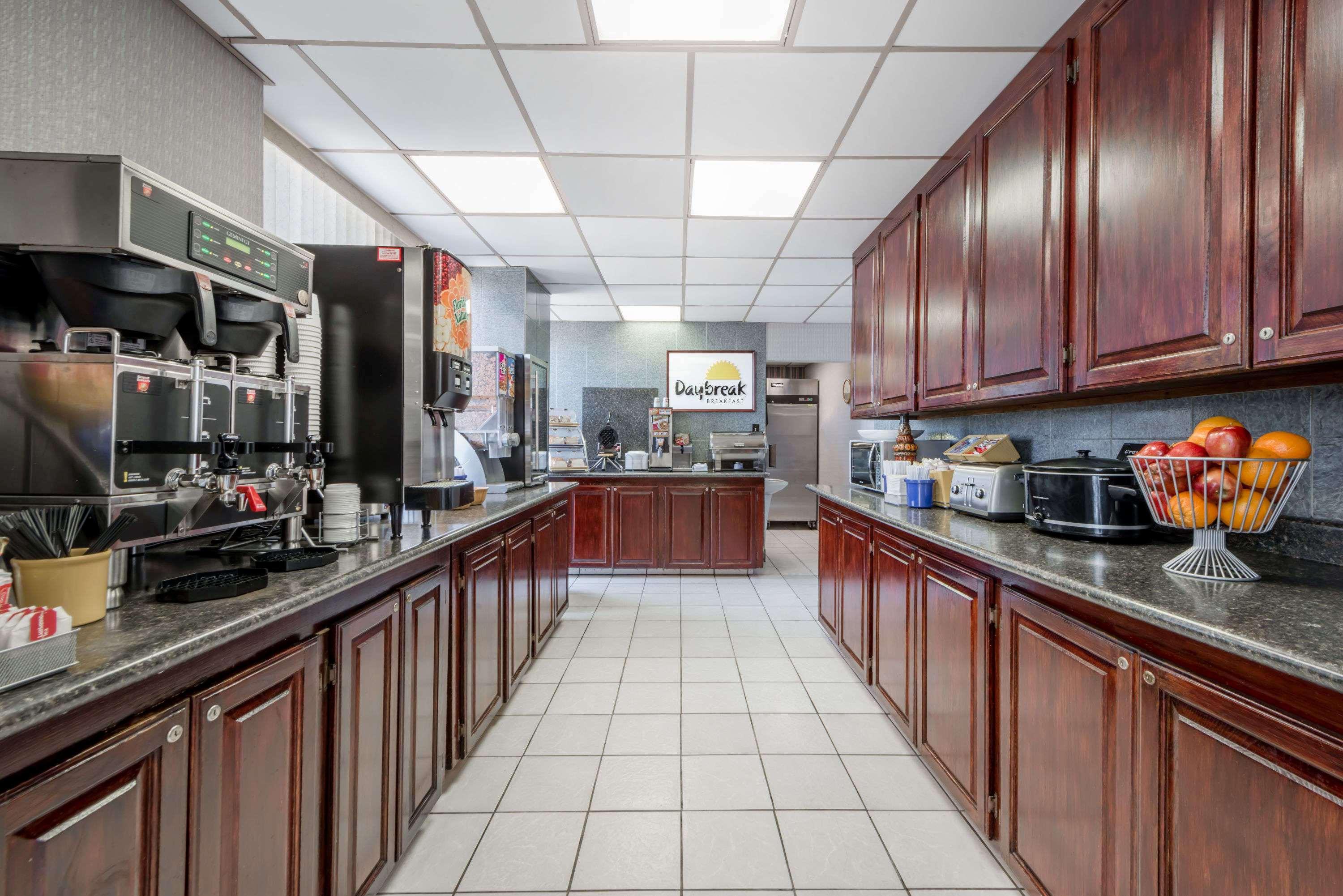 Days Inn By Wyndham Amarillo East מראה חיצוני תמונה