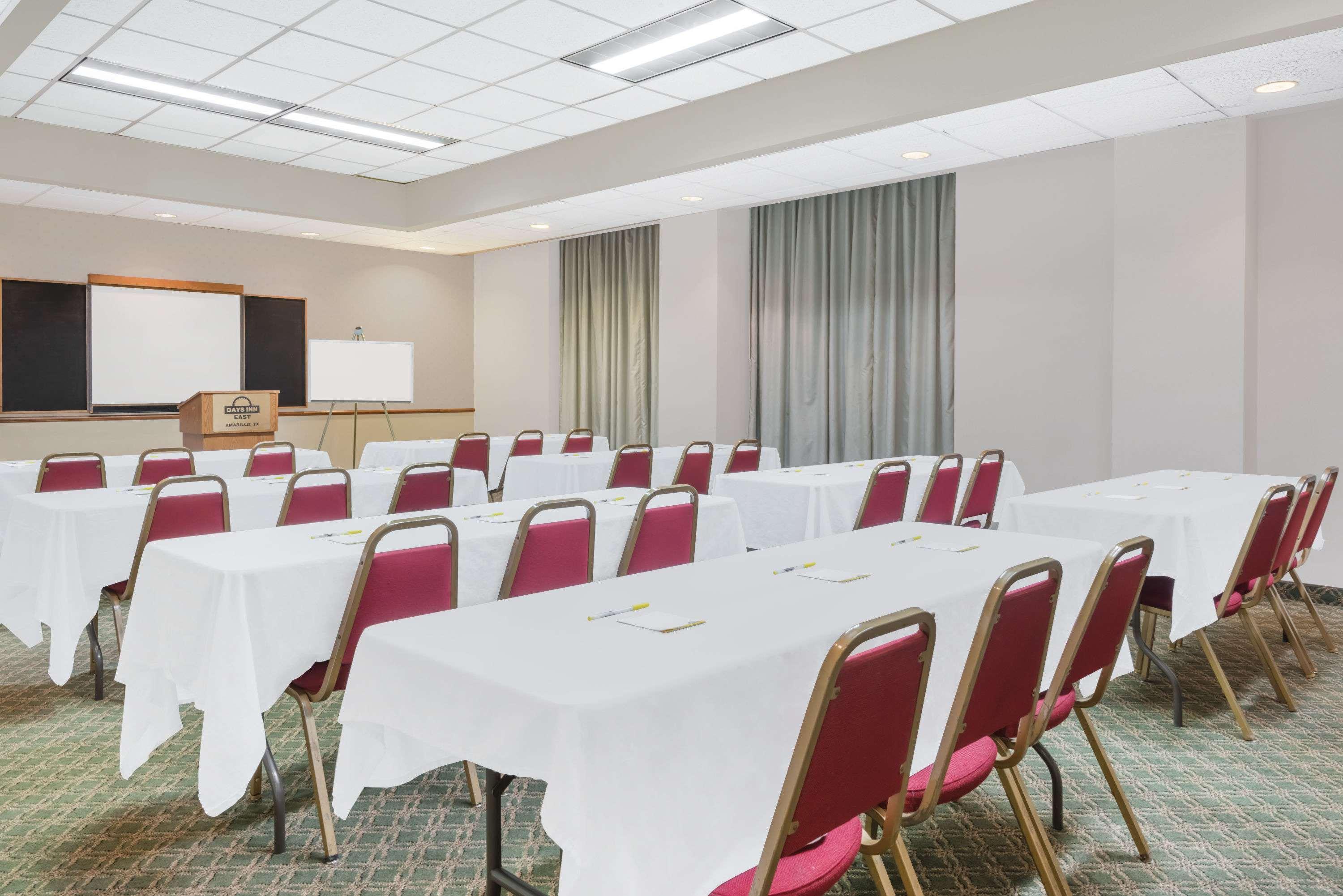 Days Inn By Wyndham Amarillo East מראה חיצוני תמונה